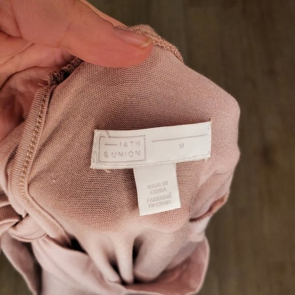 14th Union Blush Pink Top Mock Neck Tie Back Tee Shirt Shimmer Top Pastel M NEW - Picture 2 of 5